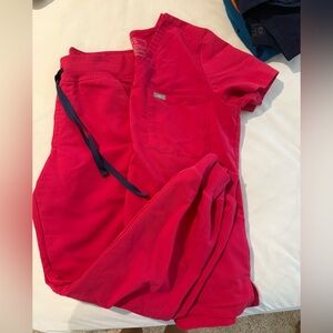 Figs Hot Pink Scrub Set